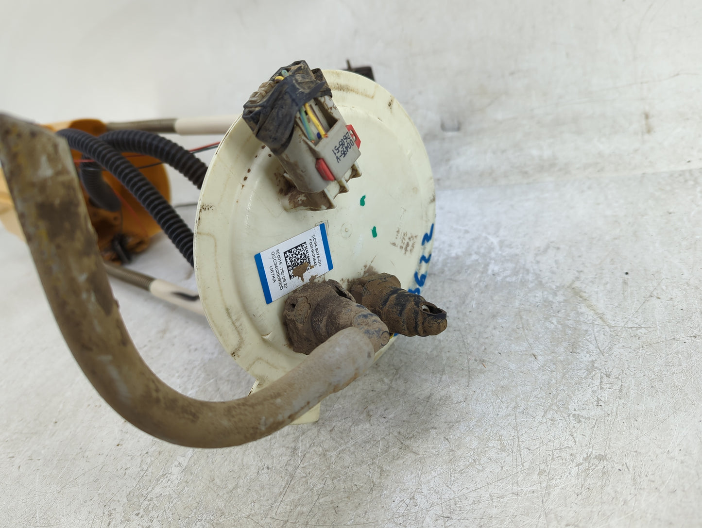 Ford F-350 Electrical Gas Fuel Pump Assembly - Oemusedautoparts1.com