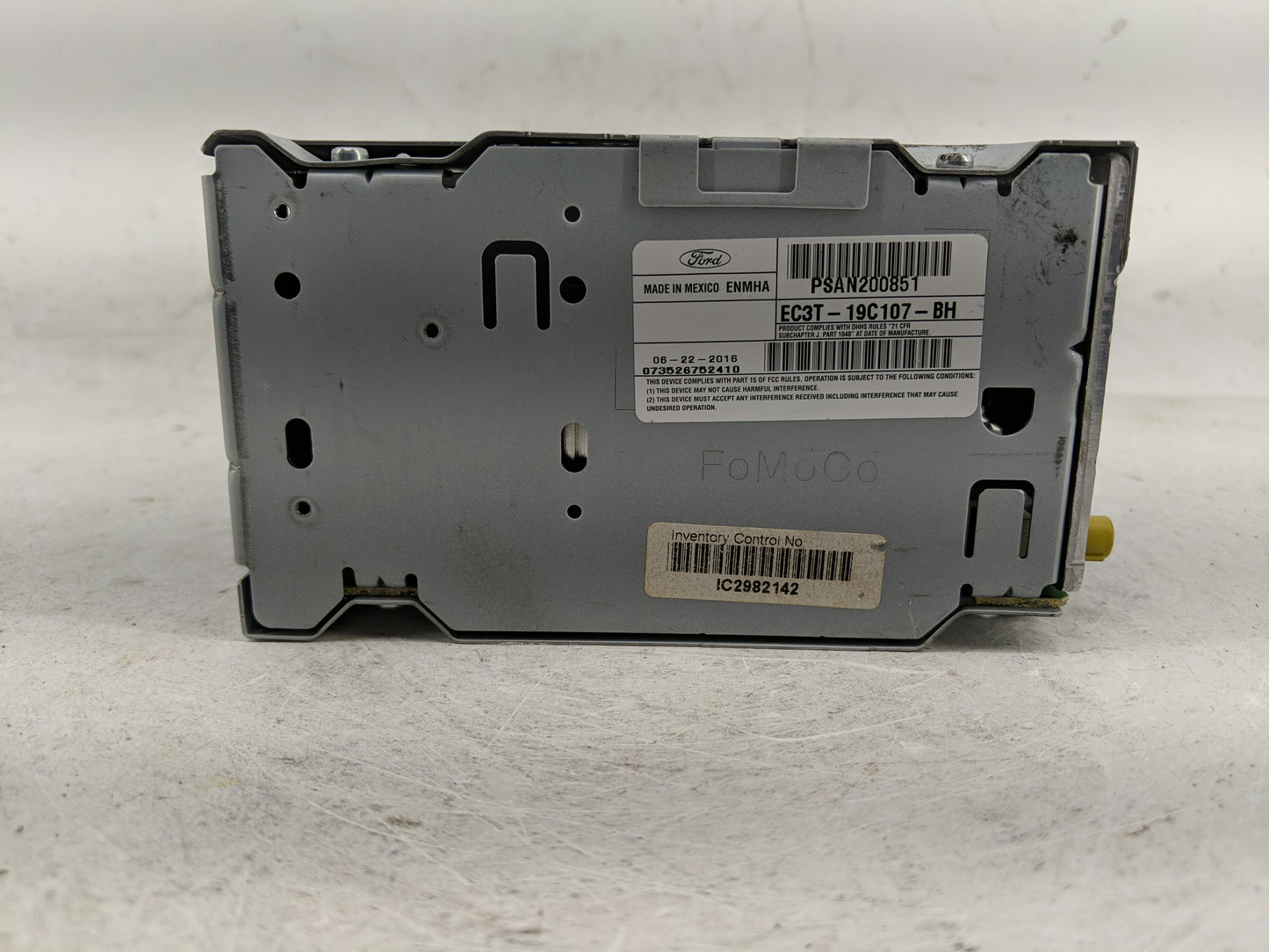 2014-2016 Ford F-350 Super Duty Radio AM FM Cd Player Receiver Replacement P/N:EC3T-19C107-BH Fits Fits 2014 2015 2016 OEM U