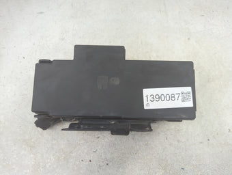 compare product 2015-2016 Ford F-350 Super Duty Fusebox Fuse Box Panel Relay Module P/N:BC3T-14A003-AB Fits Fits 2015 2016 OEM Used Auto Parts