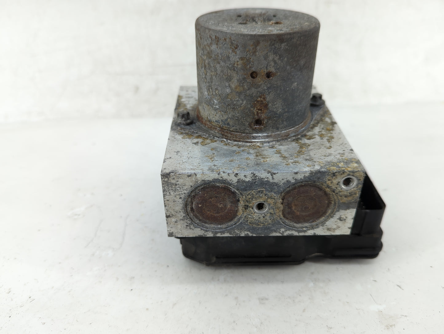 2014-2016 Ford F-350 Super Duty ABS Pump Control Module Replacement P/N:EC34-2C405-CB Fits Fits 2014 2015 2016 OEM Used Auto