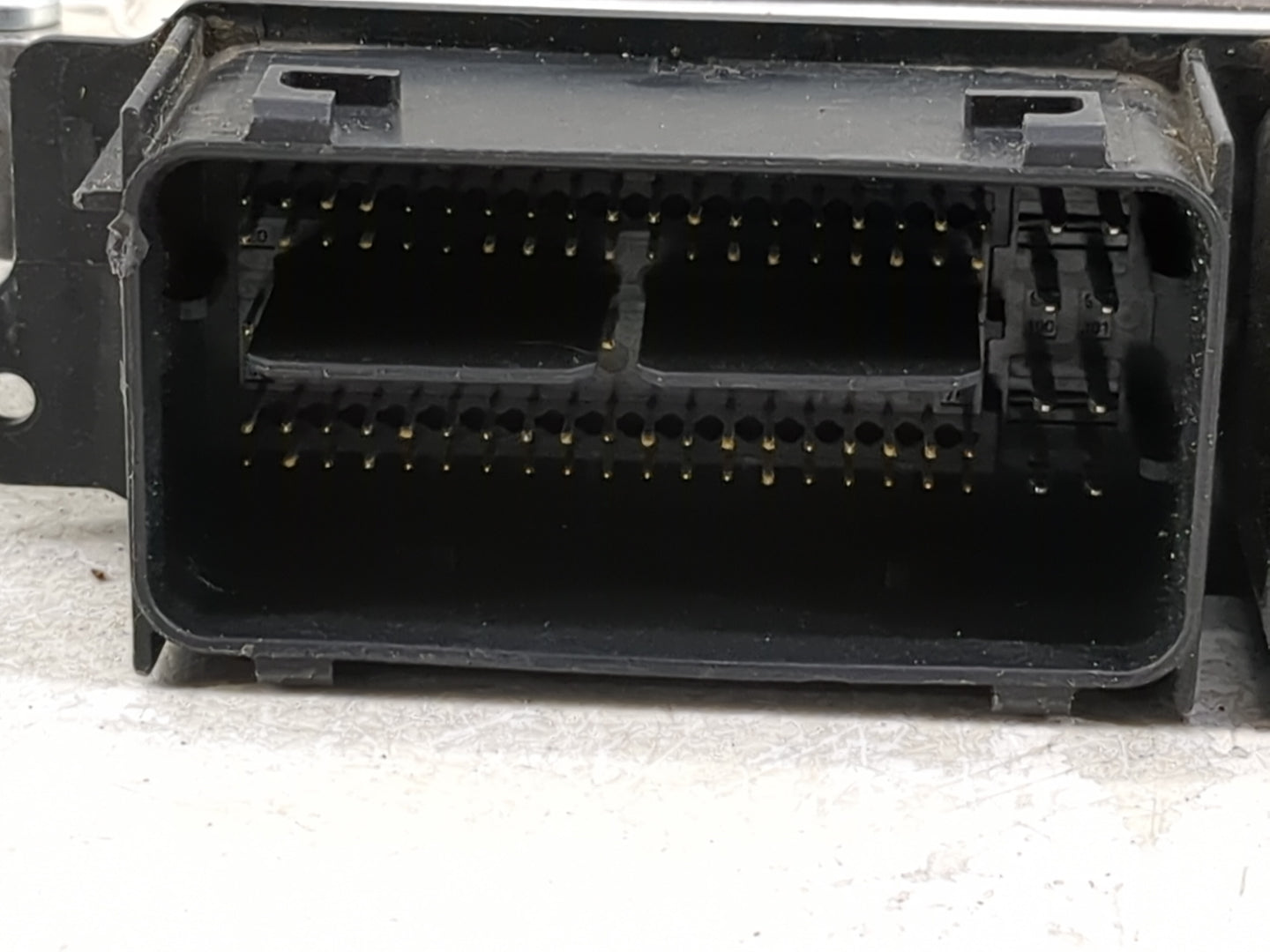 2016 Ford F150 PCM Engine Control Computer ECU ECM PCU OEM P/N:FL3A-12A650-APA GD9A-12B684-AA Fits Fits 2015 2017 2018 2019 