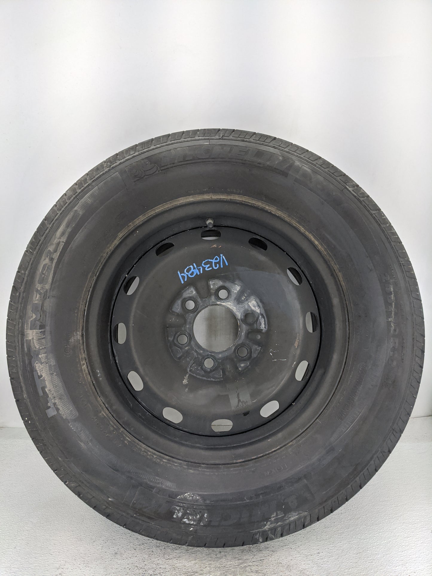 Ford F150 Spare Donut Tire Wheel Rim Oem - Oemusedautoparts1.com