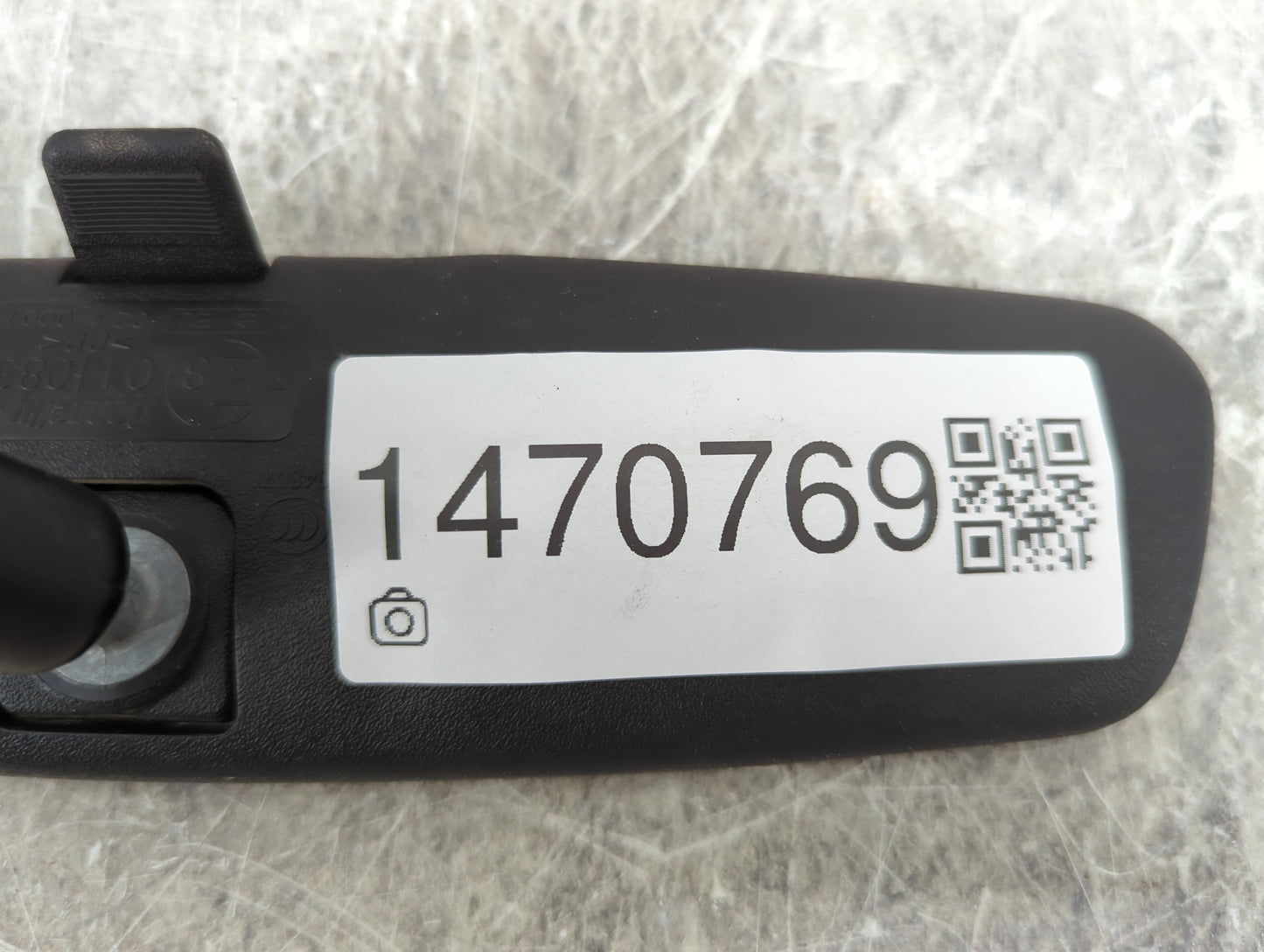 2016 Ford F150 Interior Rear View Mirror Replacement OEM P/N:011083 Fits OEM Used Auto Parts - Oemusedautoparts1.com