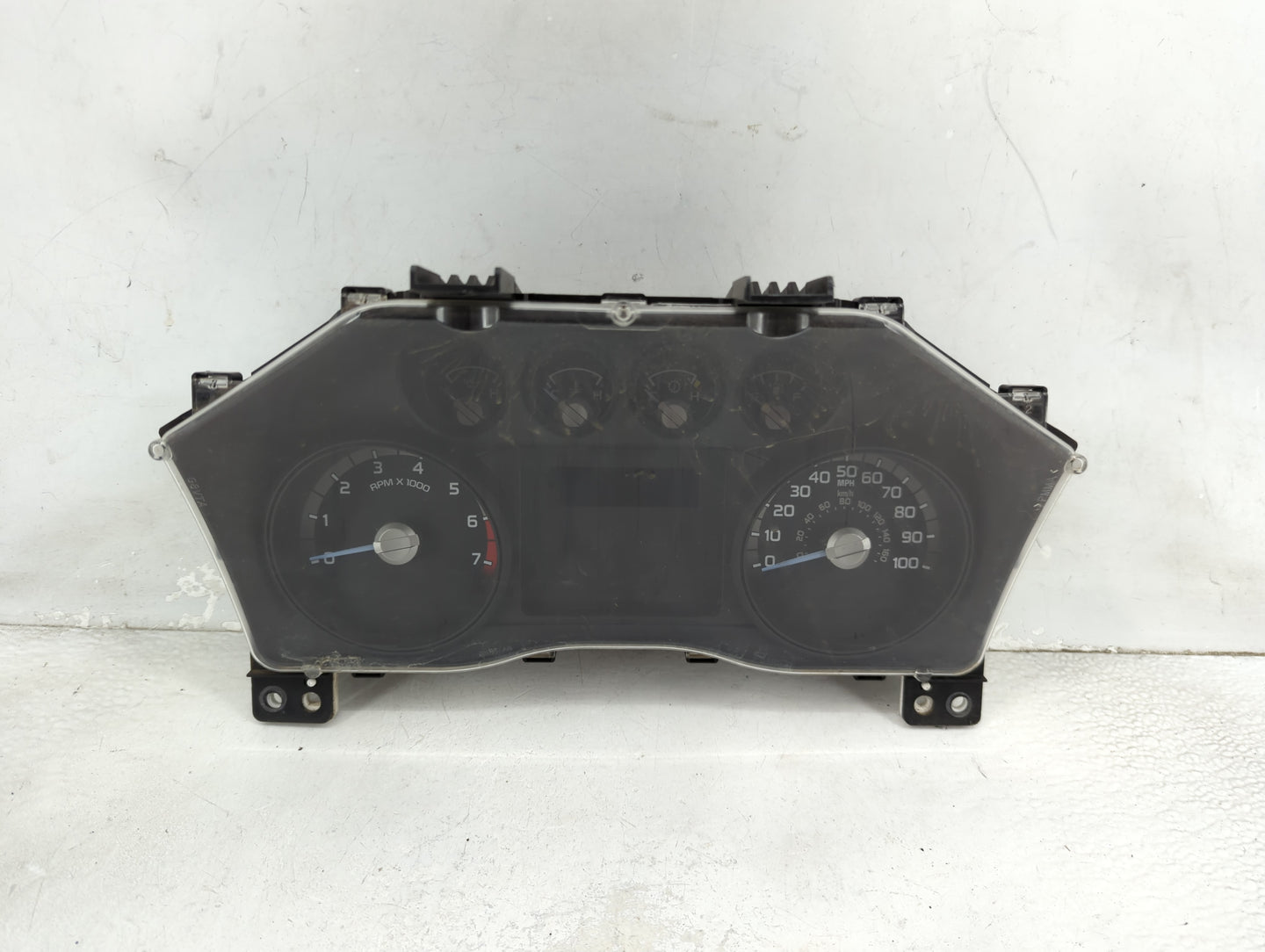 2016 Ford F250sd Instrument Cluster Speedometer Gauges P/N:FC3T-10849-AD MX157560-8384 Miles:97K Fits OEM Used Auto Parts - 