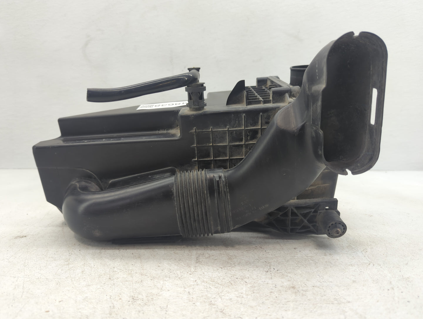 2014-2019 Ford Fiesta Air Cleaner Intake-duct Hose Tube - Oemusedautoparts1.com