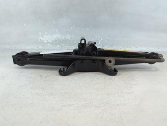 compare product 2016 Ford Fiesta Spare Scissor Car Jack 1071346