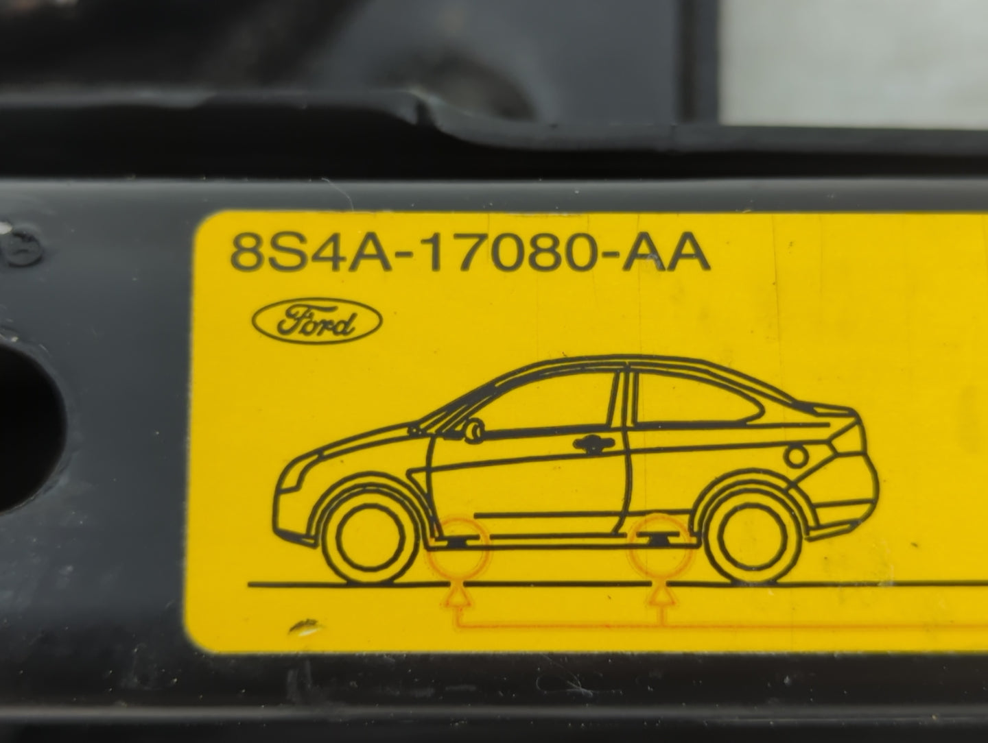 2016 Ford Fiesta Spare Scissor Car Jack 1071346 - Oemusedautoparts1.com