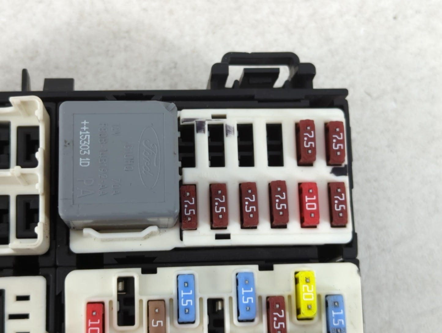 2014-2019 Ford Fiesta Fusebox Fuse Box Panel Relay Module Fits Fits 2014 2015 2016 2017 2018 2019 OEM Used Auto Parts - Oemu