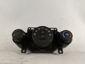 compare product 2014-2019 Ford Fiesta Climate Control Module Temperature AC/Heater Replacement P/N:D2BT 19980 AF Fits OEM Used Auto Parts