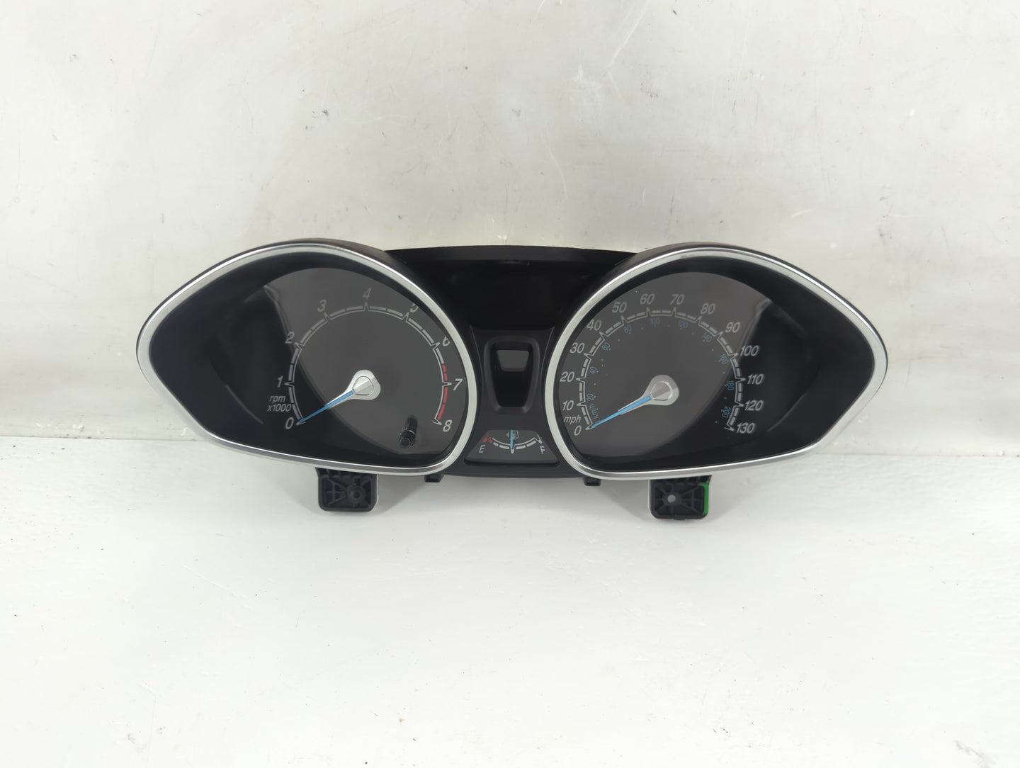 2016-2017 Ford Fiesta Instrument Cluster Speedometer Gauges Fits Fits 2016 2017 OEM Used Auto Parts - Oemusedautoparts1.com