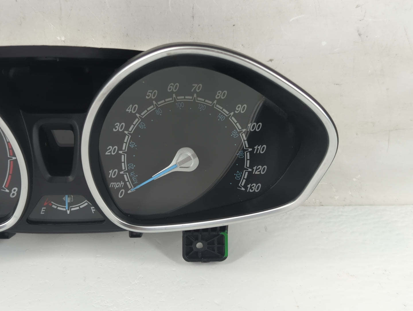 2016-2017 Ford Fiesta Instrument Cluster Speedometer Gauges Fits Fits 2016 2017 OEM Used Auto Parts - Oemusedautoparts1.com