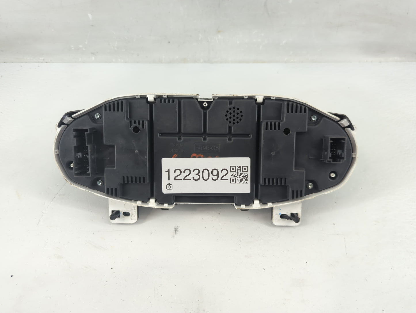 2016-2017 Ford Fiesta Instrument Cluster Speedometer Gauges Fits Fits 2016 2017 OEM Used Auto Parts - Oemusedautoparts1.com