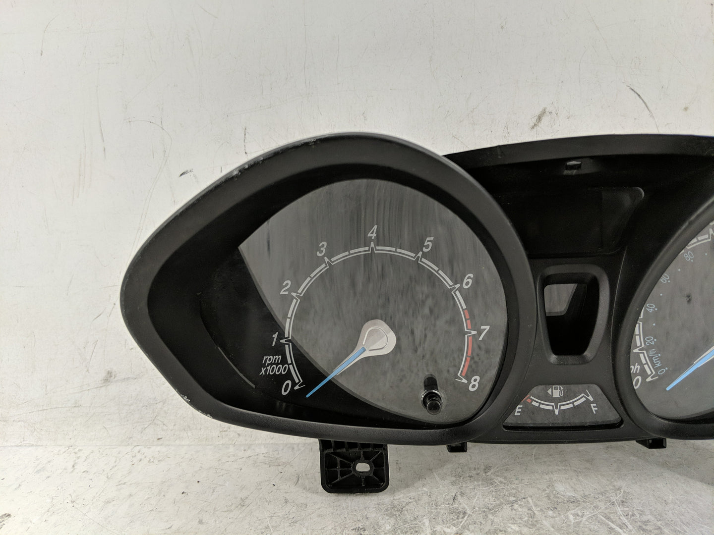2015-2017 Ford Fiesta Instrument Cluster Speedometer Gauges P/N:D2BT-10849-EAT Fits Fits 2015 2016 2017 OEM Used Auto Parts 