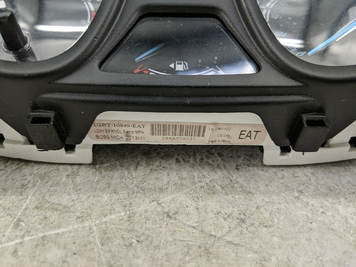 2015-2017 Ford Fiesta Instrument Cluster Speedometer Gauges P/N:D2BT-10849-EAT Fits Fits 2015 2016 2017 OEM Used Auto Parts 