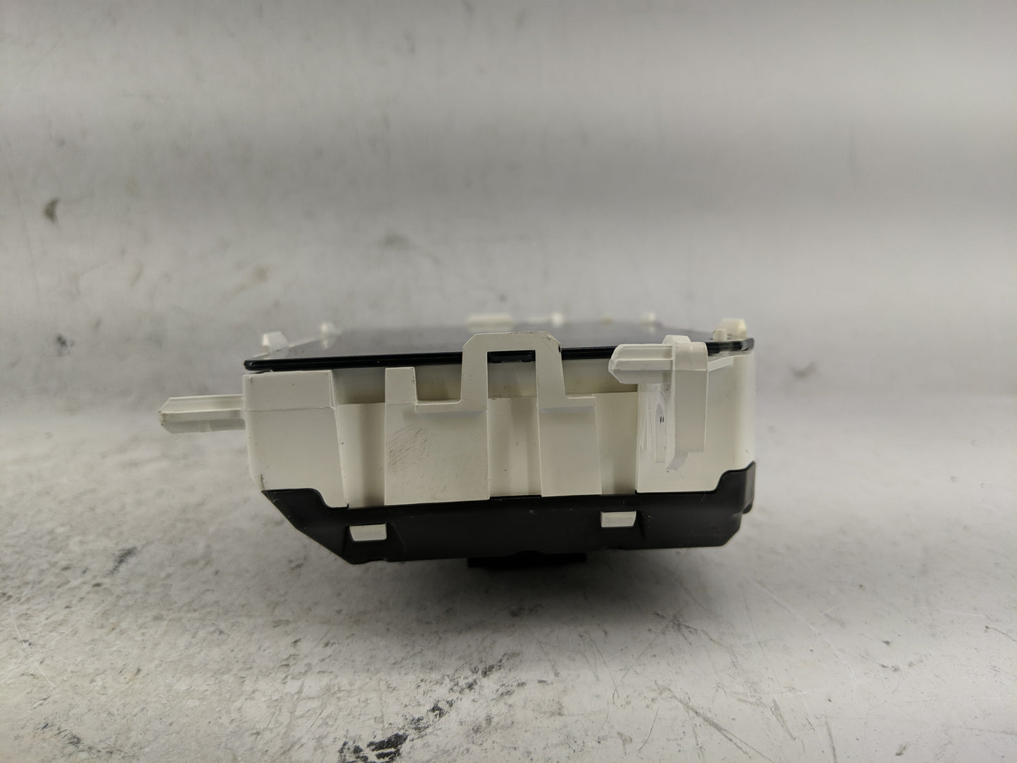 2014-2017 Ford Fiesta Information Display Screen - Oemusedautoparts1.com