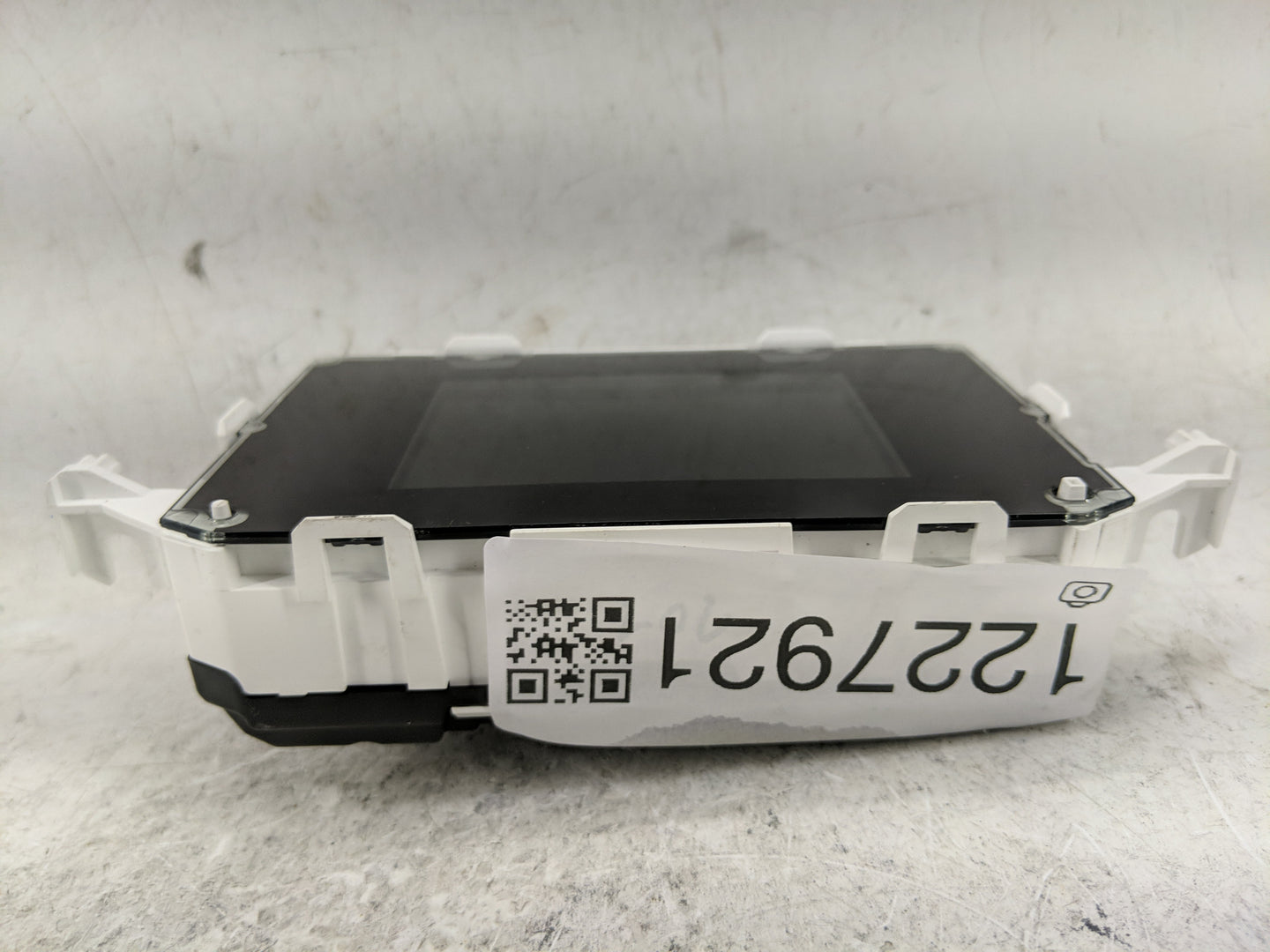 2014-2017 Ford Fiesta Information Display Screen - Oemusedautoparts1.com