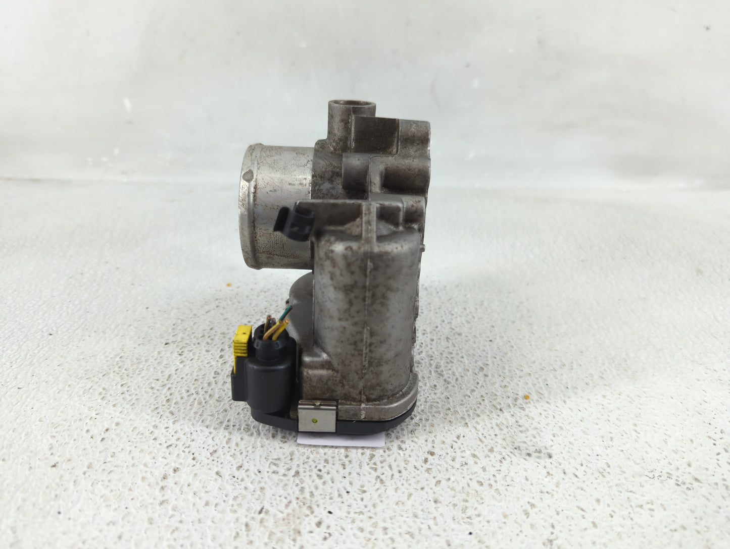 2014-2019 Ford Fiesta Throttle Body P/N:7S7G-9F991-CA Fits Fits 2013 2014 2015 2016 2017 2018 2019 OEM Used Auto Parts - Oem