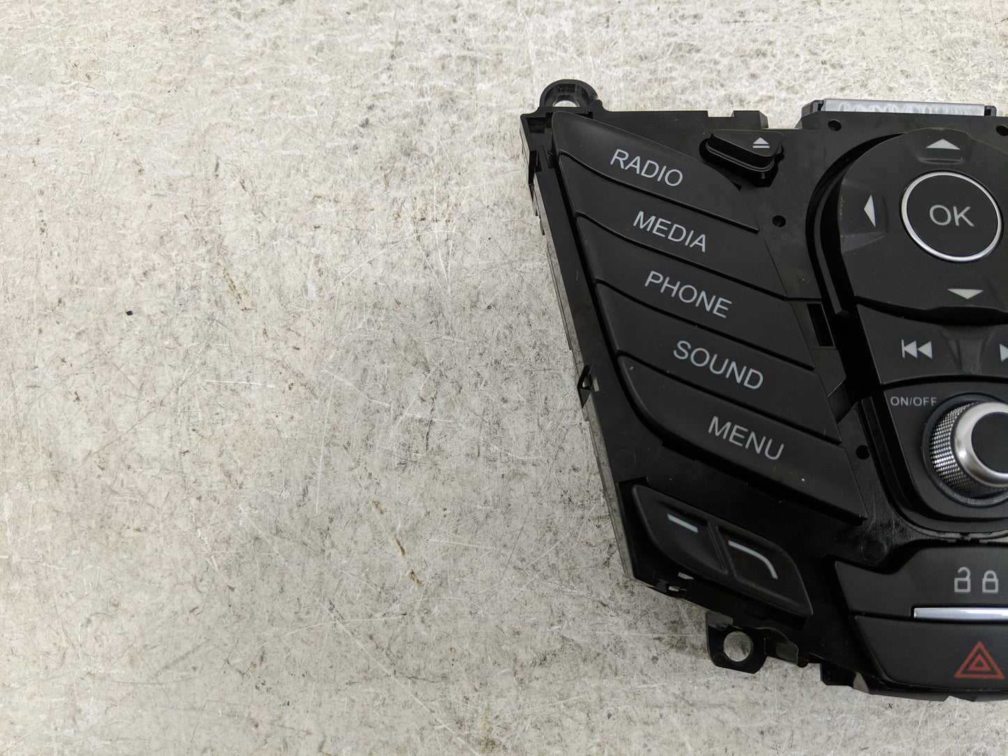 2015-2019 Ford Fiesta Radio AM FM Cd Player Receiver Replacement P/N:D2BT18K811PA Fits Fits 2015 2016 2017 2018 2019 OEM Use