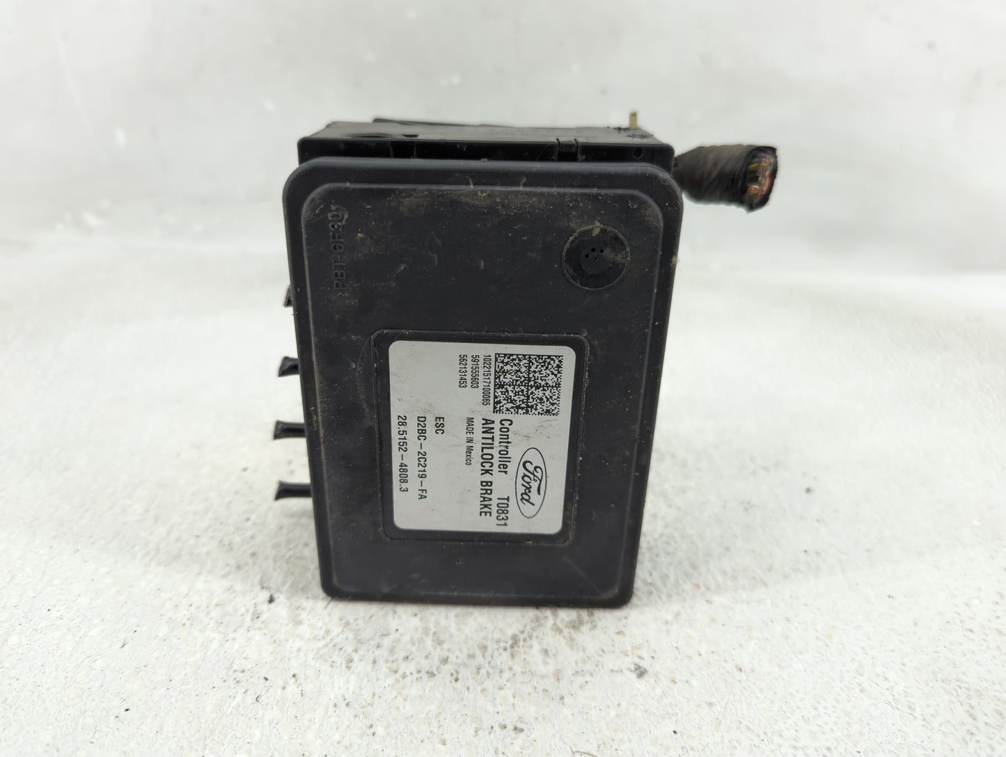 2014-2019 Ford Fiesta ABS Pump Control Module Replacement P/N:D2BC-2C405-FA Fits Fits 2014 2015 2016 2017 2018 2019 OEM Used