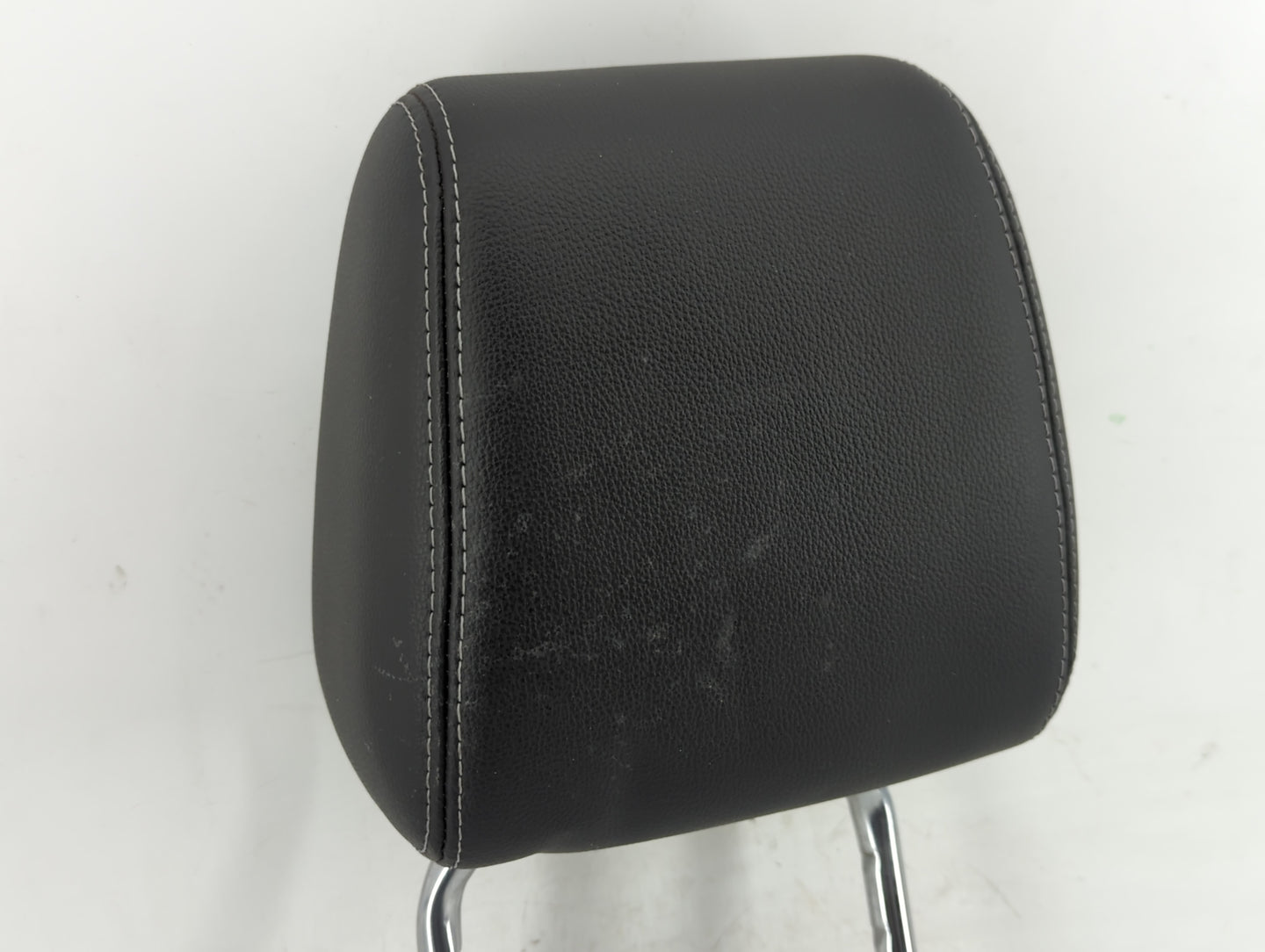 2014-2018 Ford Fiesta Headrest Head Rest Rear Seat Fits Fits 2014 2015 2016 2017 2018 OEM Used Auto Parts - Oemusedautoparts