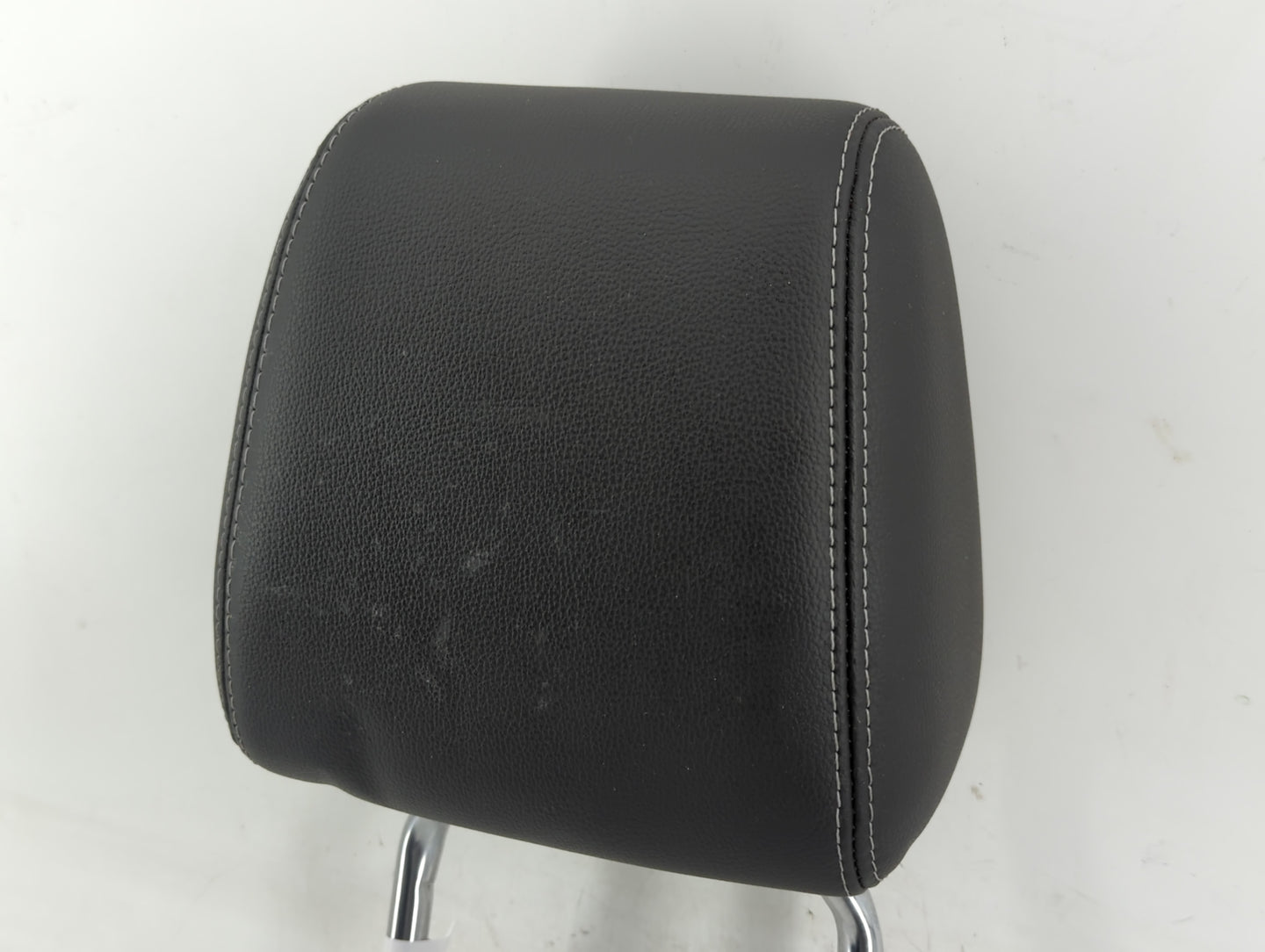 2014-2018 Ford Fiesta Headrest Head Rest Rear Seat Fits Fits 2014 2015 2016 2017 2018 OEM Used Auto Parts - Oemusedautoparts