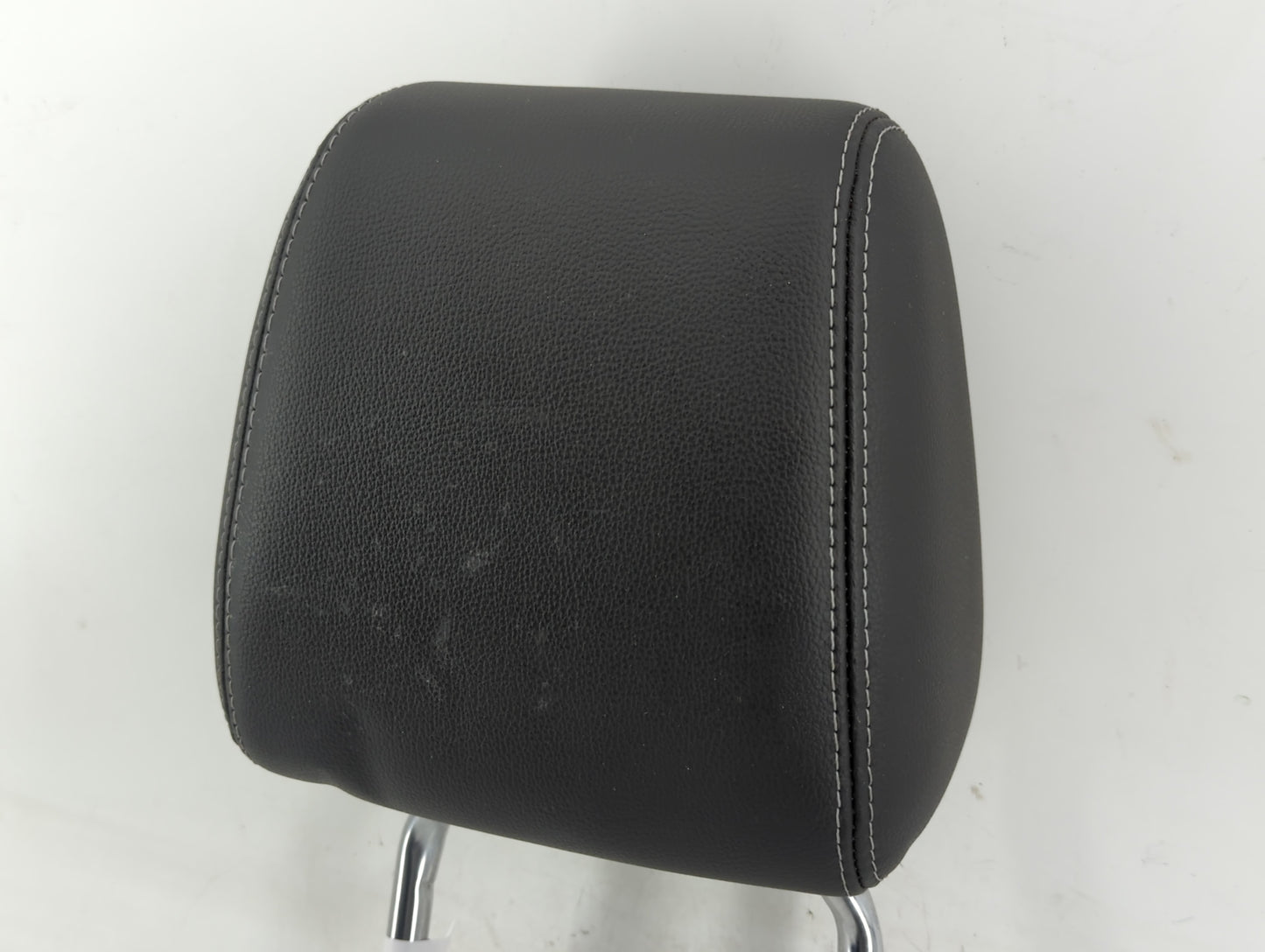 2014-2018 Ford Fiesta Headrest Head Rest Rear Seat Fits Fits 2014 2015 2016 2017 2018 OEM Used Auto Parts - Oemusedautoparts