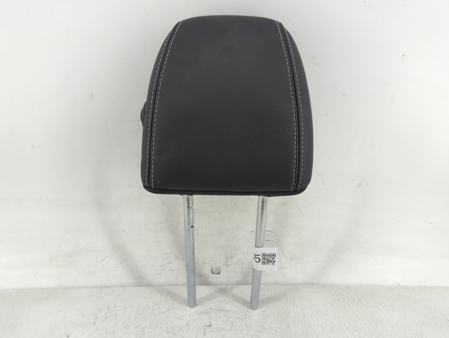 2014-2018 Ford Fiesta Headrest Head Rest Rear Seat Fits Fits 2014 2015 2016 2017 2018 OEM Used Auto Parts - Oemusedautoparts