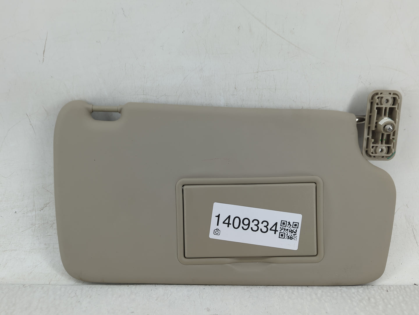 2011-2019 Ford Fiesta Sun Visor Shade Replacement Passenger Right Mirror Fits Fits 2011 2012 2013 2014 2015 2016 2017 2018 2