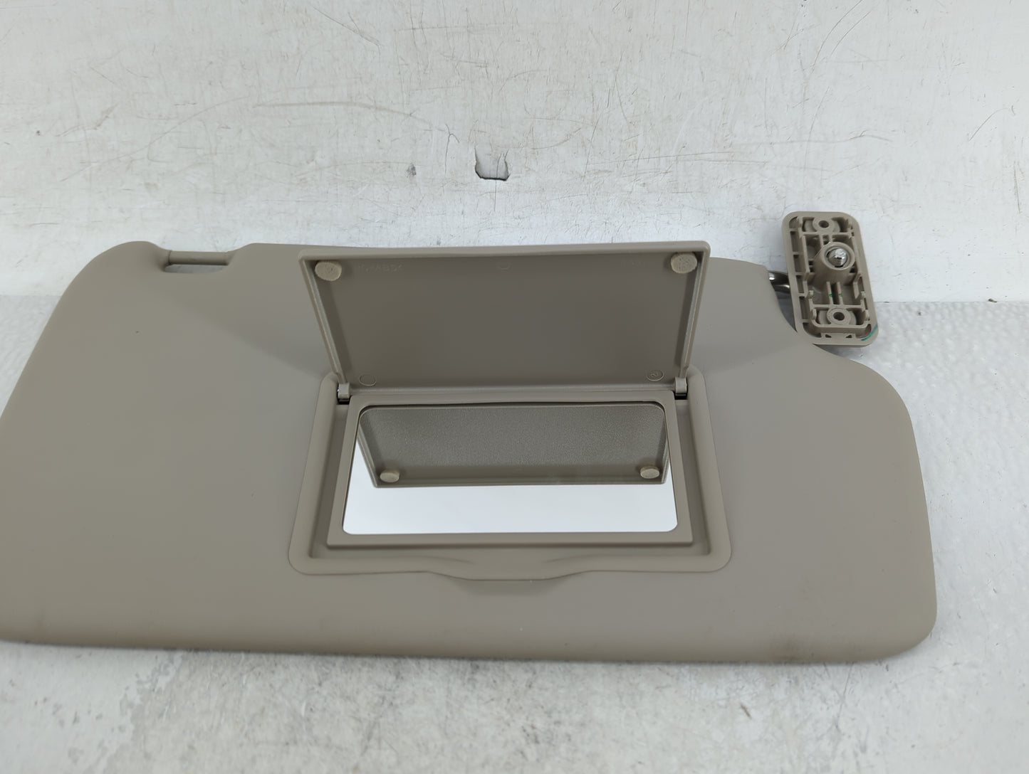 2011-2019 Ford Fiesta Sun Visor Shade Replacement Passenger Right Mirror Fits Fits 2011 2012 2013 2014 2015 2016 2017 2018 2