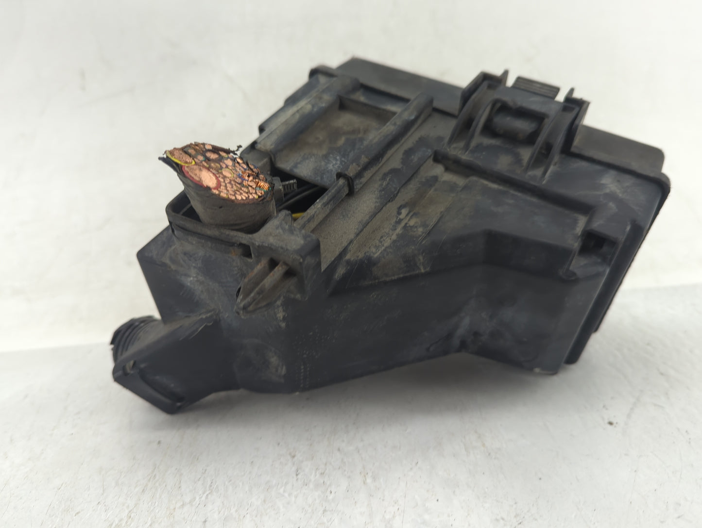 2014-2019 Ford Fiesta Fusebox Fuse Box Panel Relay Module Fits Fits 2014 2015 2016 2017 2018 2019 OEM Used Auto Parts - Oemu