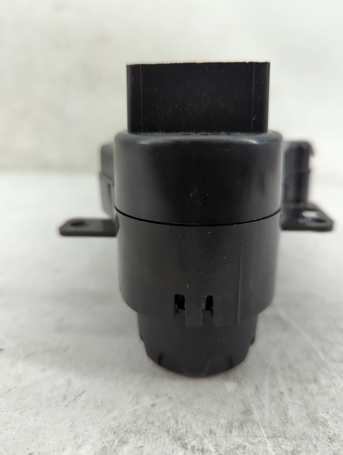 2014-2019 Ford Fiesta Climate Control Module Temperature AC/Heater Replacement P/N:D2BT19980AE Fits OEM Used Auto Parts - Oe