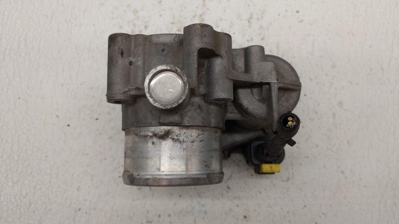 2014-2019 Ford Fiesta Throttle Body P/N:0 280 750 535 7S7G-9F991-CA Fits Fits 2013 2014 2015 2016 2017 2018 2019 OEM Used Au