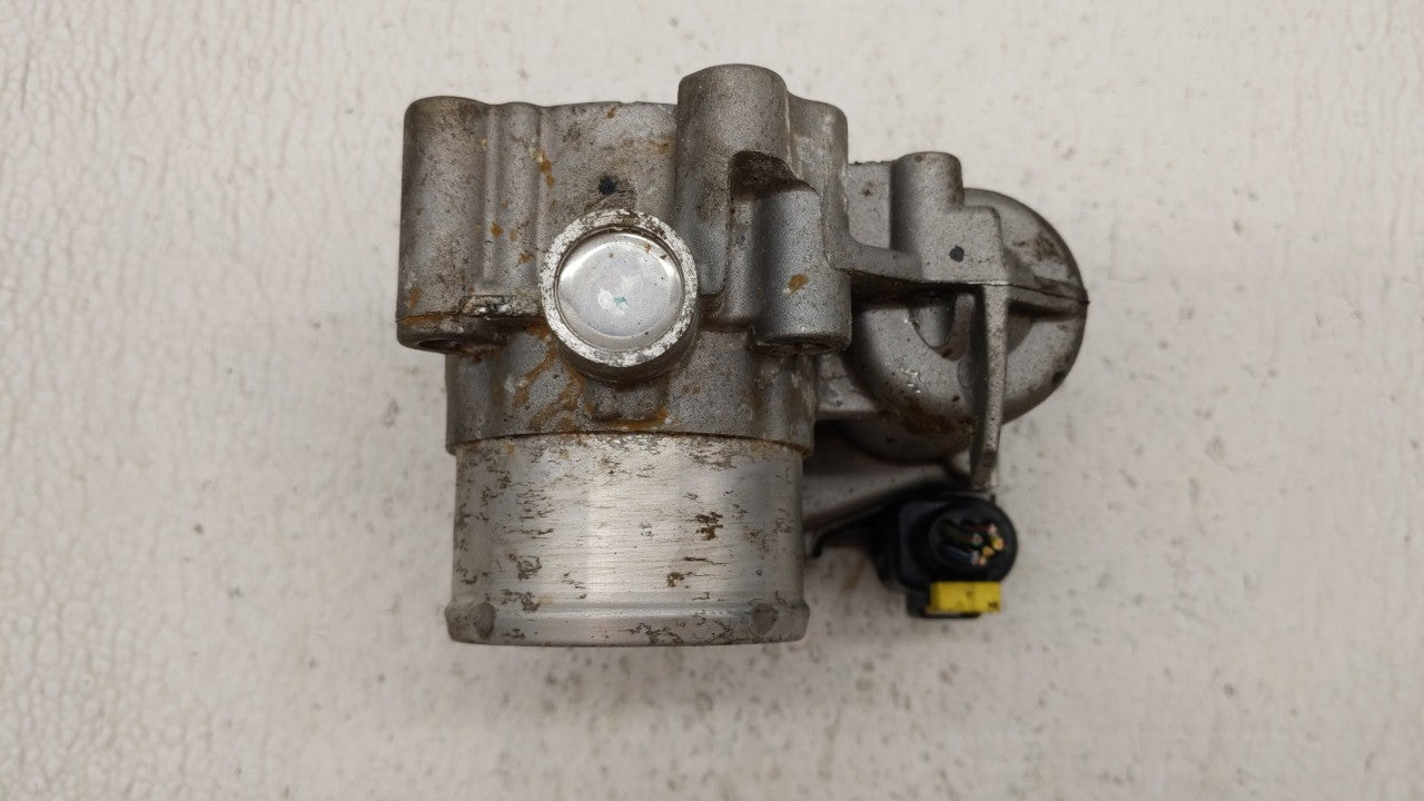 2014-2019 Ford Fiesta Throttle Body P/N:0 280 750 535 7S7G-9F991-CA Fits Fits 2013 2014 2015 2016 2017 2018 2019 OEM Used Au