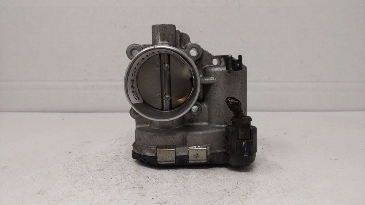2014-2019 Ford Fiesta Throttle Body P/N:0 280 750 535 7S7G-9F991-CA Fits Fits 2013 2014 2015 2016 2017 2018 2019 OEM Used Au