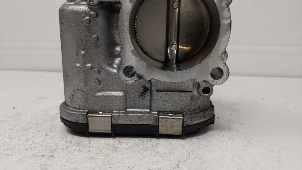 2014-2019 Ford Fiesta Throttle Body P/N:0 280 750 535 7S7G-9F991-CA Fits Fits 2013 2014 2015 2016 2017 2018 2019 OEM Used Au
