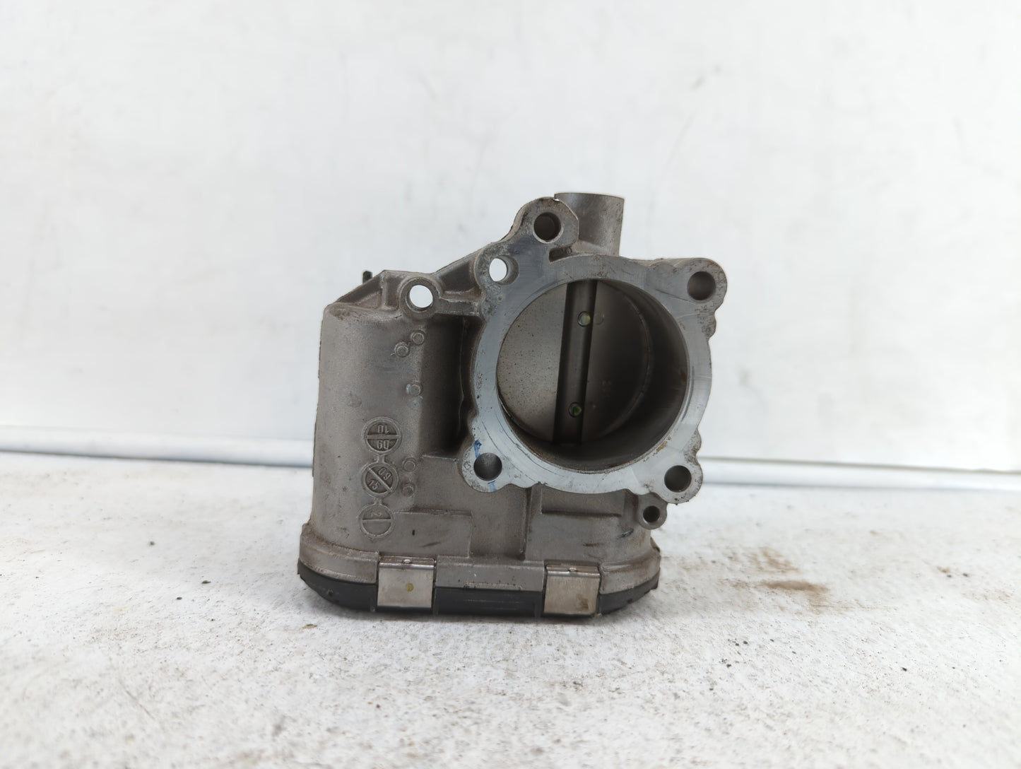 2014-2019 Ford Fiesta Throttle Body P/N:0 280 750 535 7S7G-9F991-CA Fits Fits 2013 2014 2015 2016 2017 2018 2019 OEM Used Au