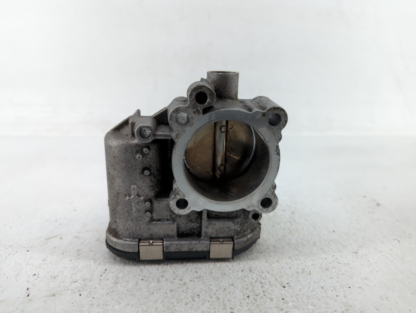 2014-2019 Ford Fiesta Throttle Body P/N:7S7G-9F991-CA Fits Fits 2013 2014 2015 2016 2017 2018 2019 OEM Used Auto Parts - Oem