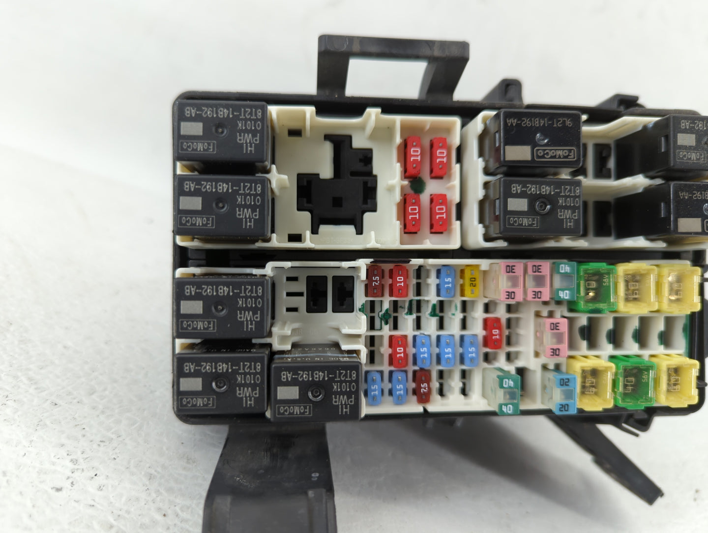2014-2019 Ford Fiesta Fusebox Fuse Box Panel Relay Module P/N:600347201 6001389001 Fits Fits 2014 2015 2016 2017 2018 2019 O
