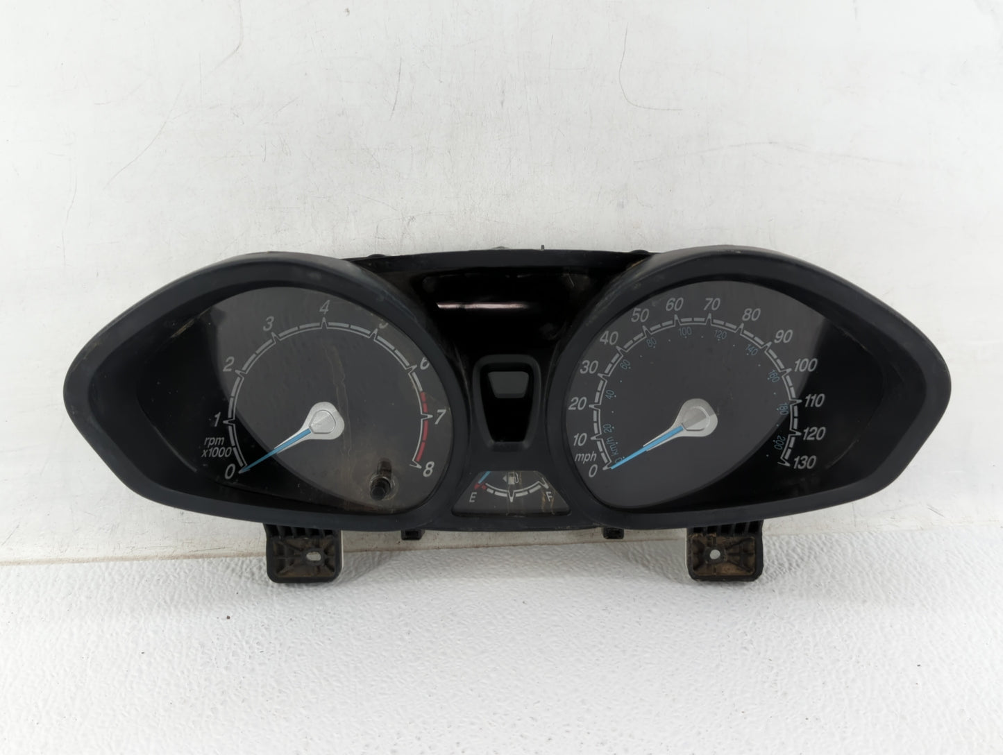 2016-2017 Ford Fiesta Instrument Cluster Speedometer Gauges P/N:D2BT-10849-AAU Fits Fits 2016 2017 OEM Used Auto Parts - Oem