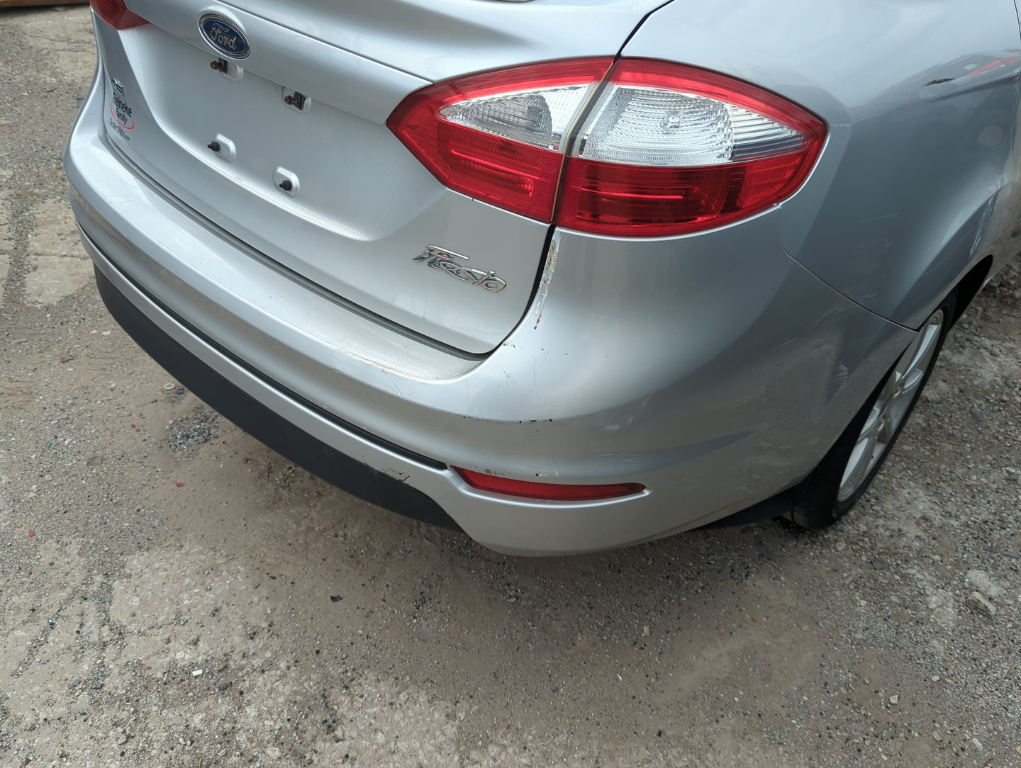 2014-2019 Ford Fiesta Rear Bumper Assembly Oem - Oemusedautoparts1.com
