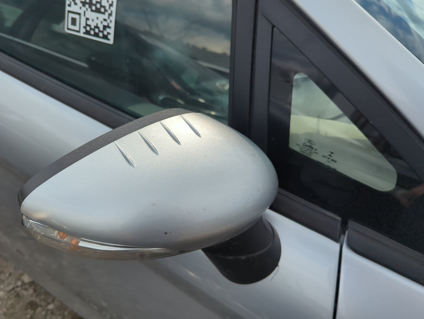 2011-2019 Ford Fiesta Passenger Side View Mirror - Right Door Mirror OEM Used - Oemusedautoparts1.com