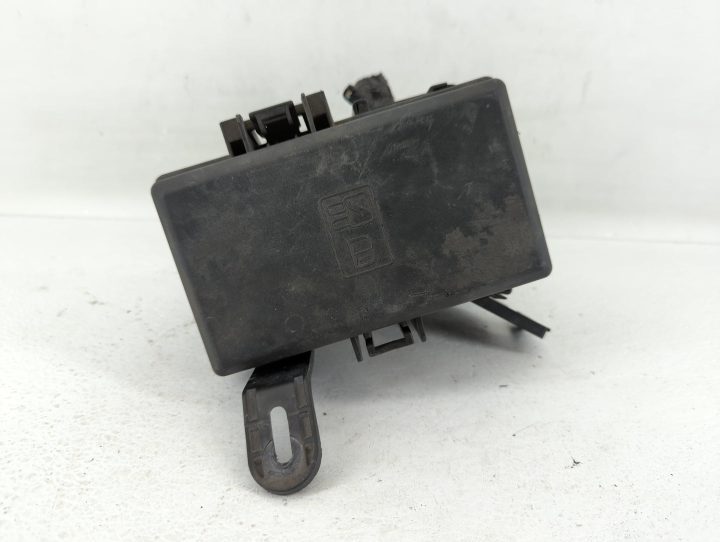 2014-2019 Ford Fiesta Fusebox Fuse Box Panel Relay Module P/N:6003447201 Fits Fits 2014 2015 2016 2017 2018 2019 OEM Used Au