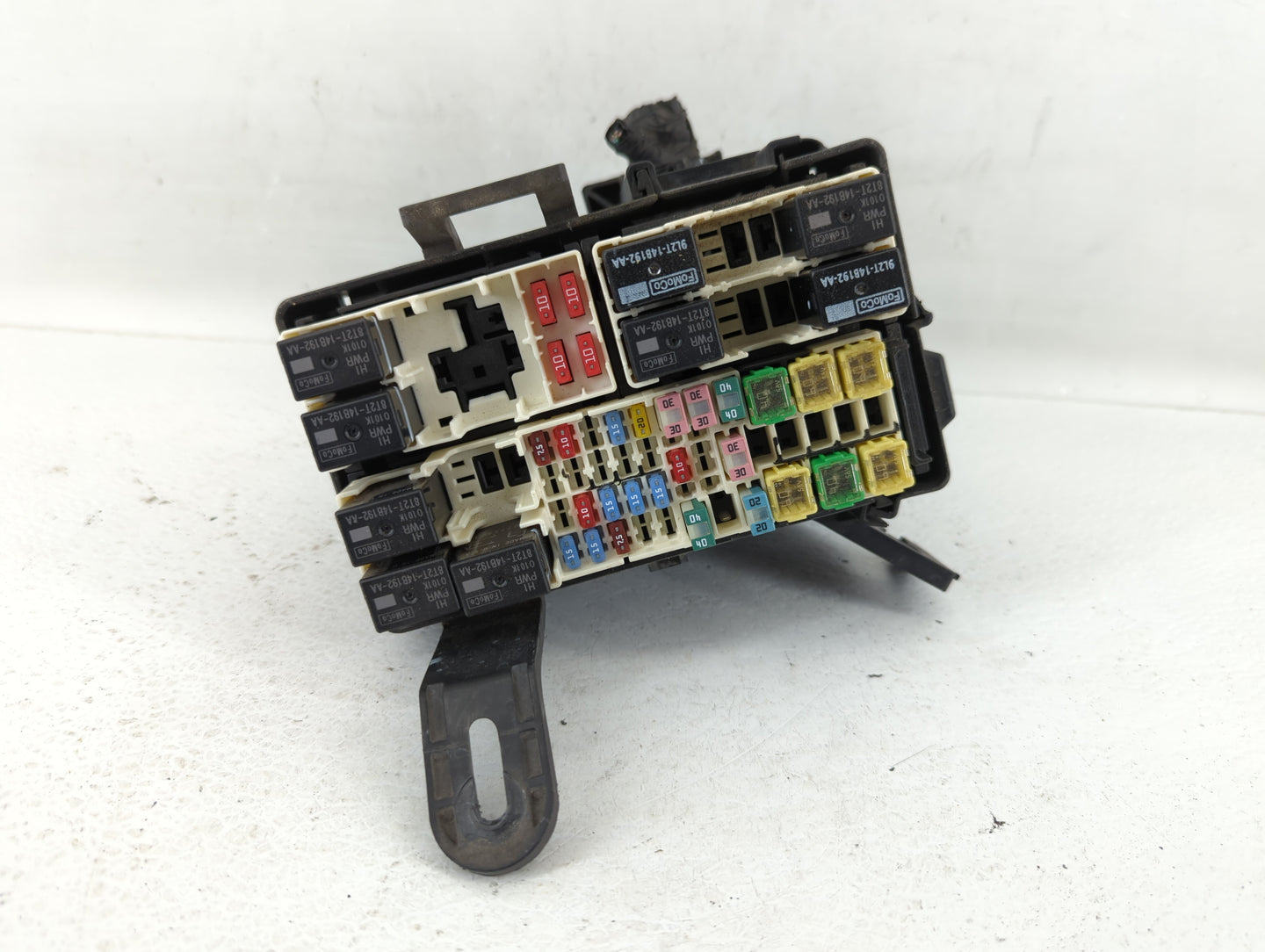 2014-2019 Ford Fiesta Fusebox Fuse Box Panel Relay Module P/N:6003447201 Fits Fits 2014 2015 2016 2017 2018 2019 OEM Used Au
