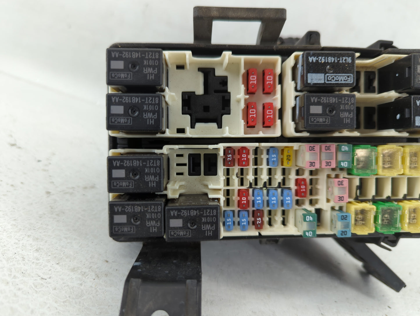 2014-2019 Ford Fiesta Fusebox Fuse Box Panel Relay Module P/N:6003447201 Fits Fits 2014 2015 2016 2017 2018 2019 OEM Used Au