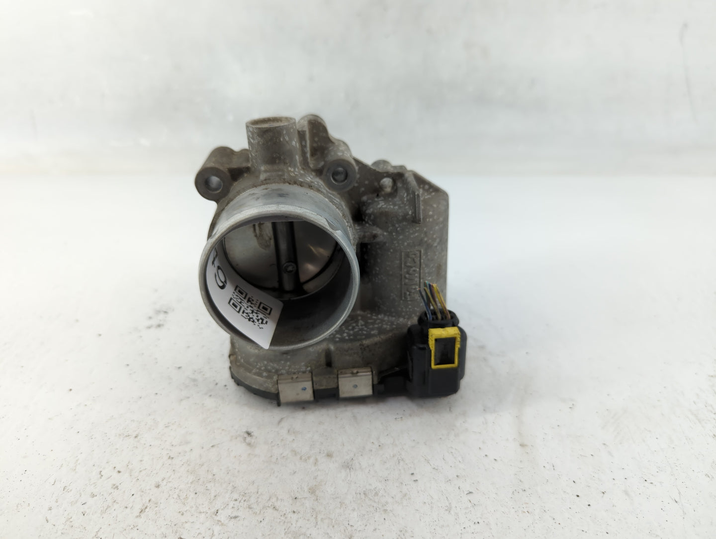 2014-2019 Ford Fiesta Throttle Body P/N:7S7G-9F991-CA Fits Fits 2013 2014 2015 2016 2017 2018 2019 OEM Used Auto Parts - Oem