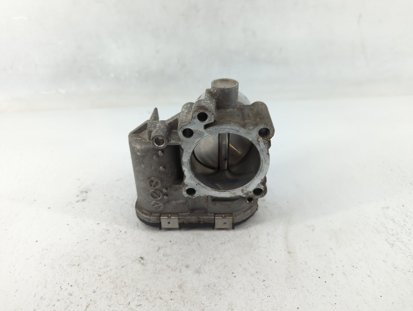 2014-2019 Ford Fiesta Throttle Body P/N:7S7G-9F991-CA Fits Fits 2013 2014 2015 2016 2017 2018 2019 OEM Used Auto Parts - Oem