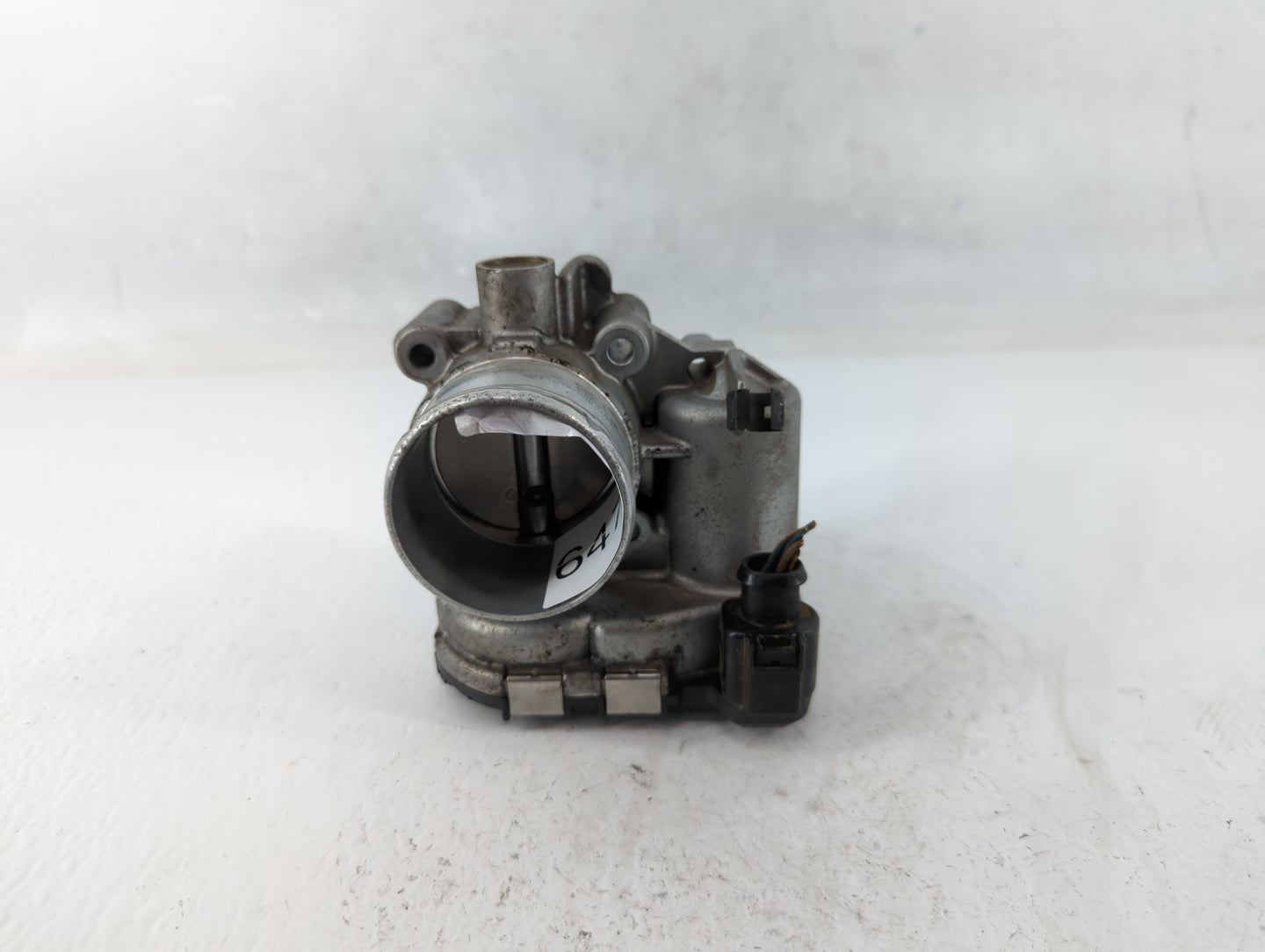 2014-2017 Ford Fiesta Throttle Body P/N:7S7G-9F991-CA Fits Fits 2014 2015 2016 2017 2018 OEM Used Auto Parts - Oemusedautopa