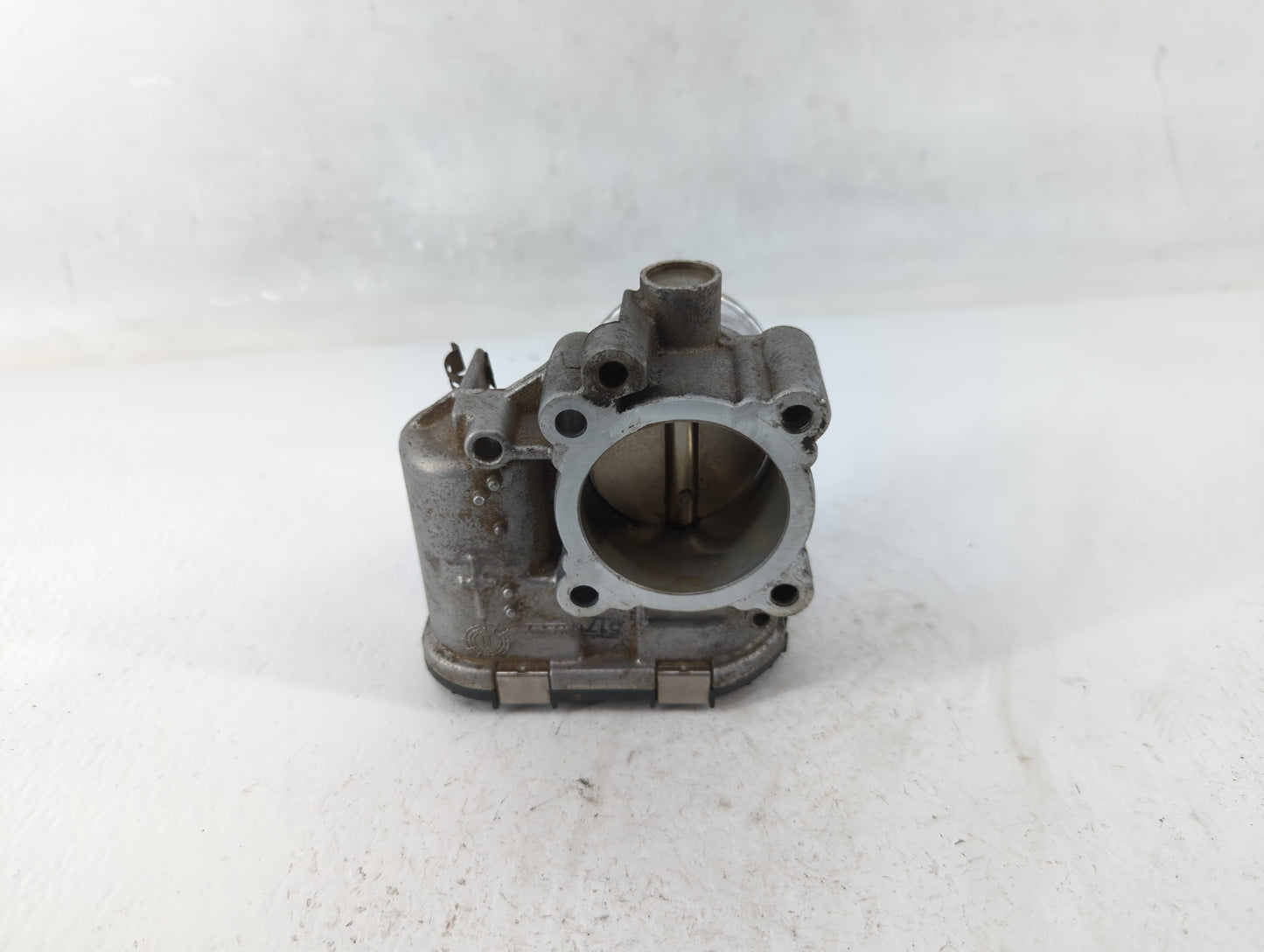 2014-2017 Ford Fiesta Throttle Body P/N:7S7G-9F991-CA Fits Fits 2014 2015 2016 2017 2018 OEM Used Auto Parts - Oemusedautopa
