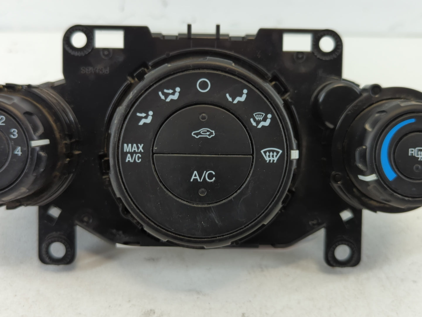2014-2019 Ford Fiesta Climate Control Module Temperature AC/Heater Replacement P/N:10419145004 D2BT 19980 AE Fits OEM Used A