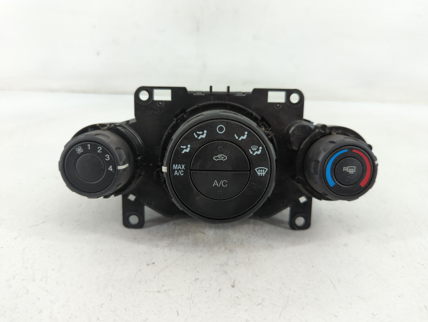 2014-2019 Ford Fiesta Climate Control Module Temperature AC/Heater Replacement P/N:151105143946 D2BT 19980 AE Fits OEM Used 